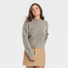Womens Boucle Crewneck Pullover Sweater - Uni...