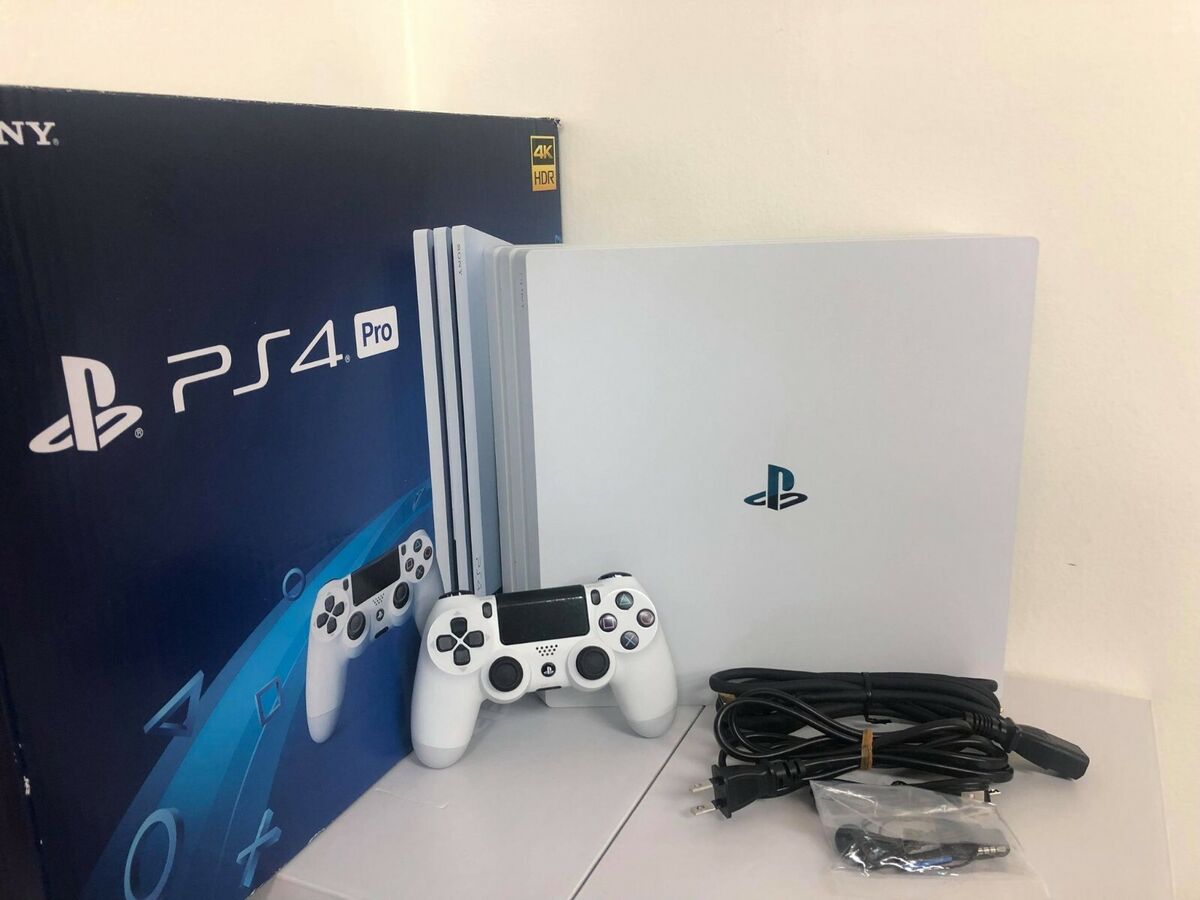 Sony PS4 Pro Playstation Pro 1TB CUH-7000B Set Console Controller Fast F/S  Japan