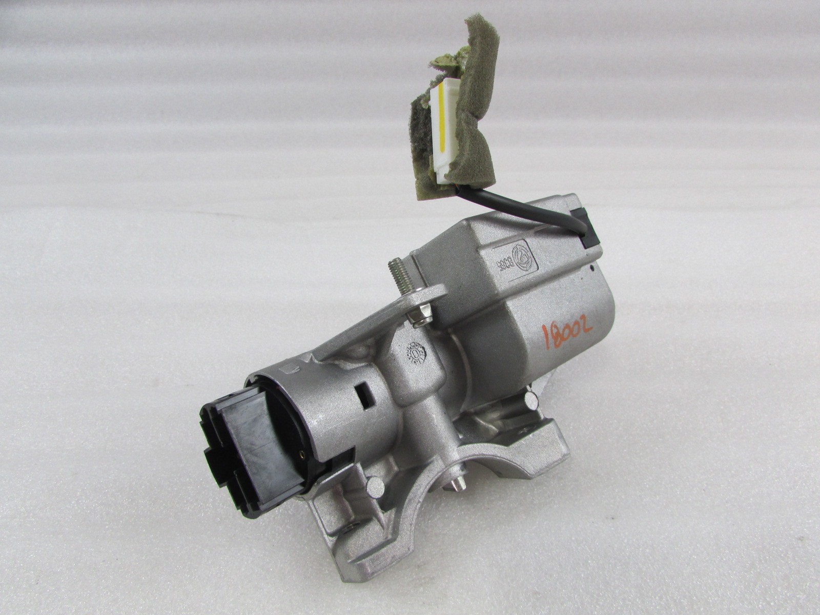 Ferrari California, Ignition Switch w/o Key, Used, P/N 247058