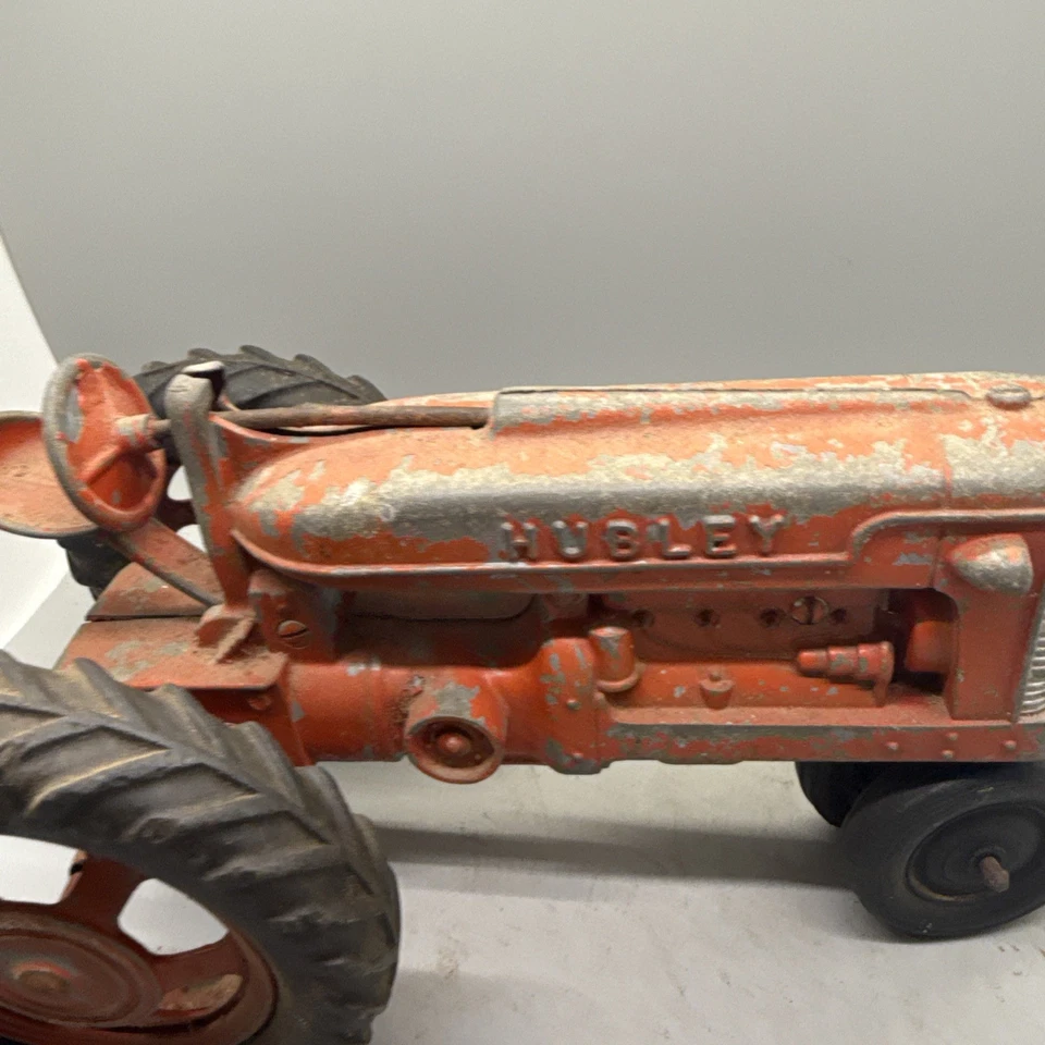 Tractor agrícola HUBLEY fundido a presión de colección Foto 2 de 4