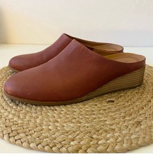 LUCKY BRAND Palona Mule in Red - 8M