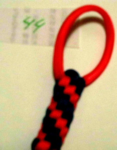 ONE (1) Paracord KEYCHAIN KEY FOB 550 USA HAND-MADE #44