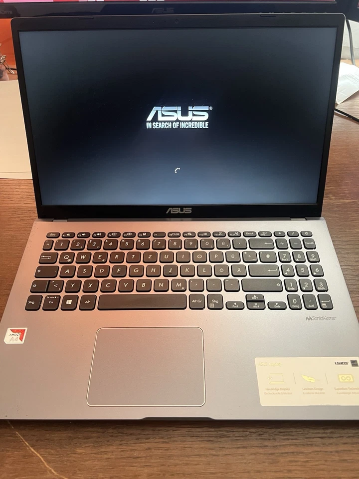 ASUS 15,6 Zoll Full HD Notebook - Bild 3 von 4