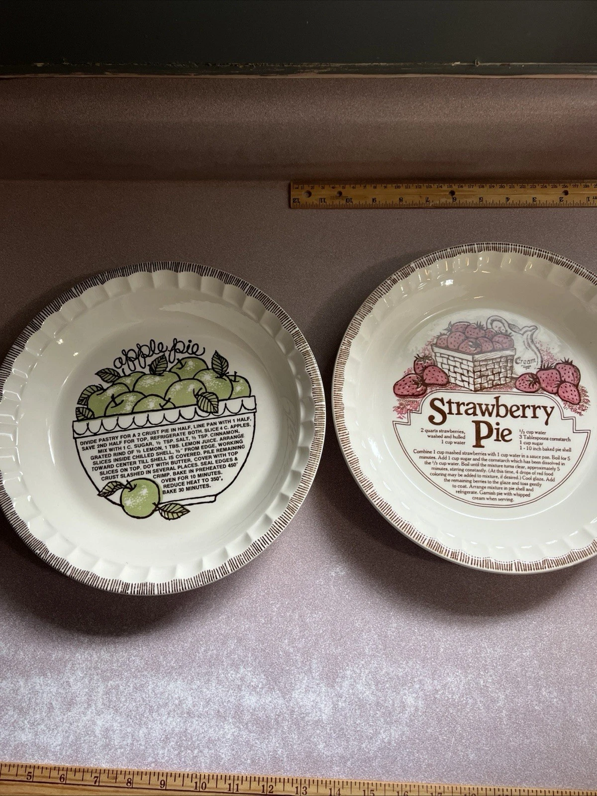 Vintage Royal China Jeannette Strawberry & Apple Pie Recipe Serving Dish