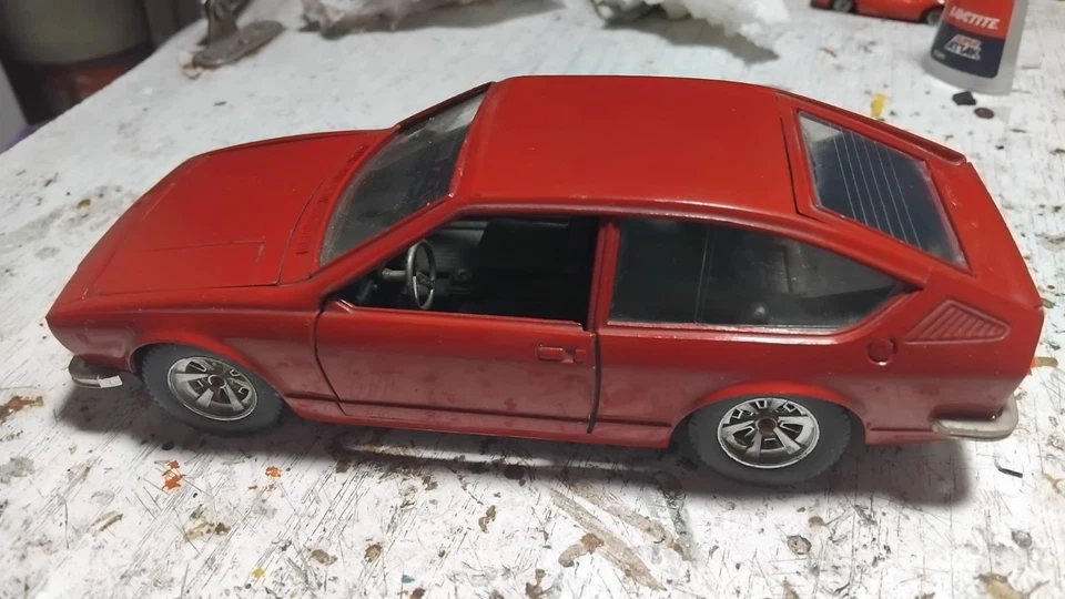 Burago Italy Alfa Romeo Alfetta GT 1/24 - Immagine 3 di 4