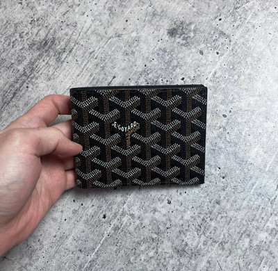 Goyard Victoire Bi-Fold Wallet Black Goyardine Canvas 8 Card Slots