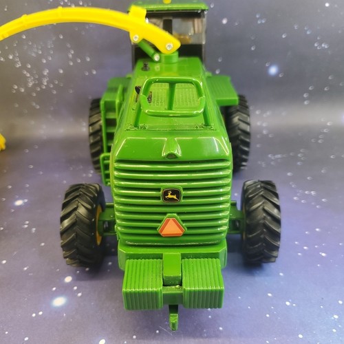 ERTL 1:32 JOHN DEERE 7750 SELF PROPELLED FORAGE HARVESTER Toy Combine 2011 VGC - Afbeelding 5 van 17