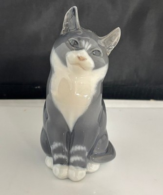 Royal Copenhagen Porcelain Gray & White Seated Cat Figurine #1803 Denmark