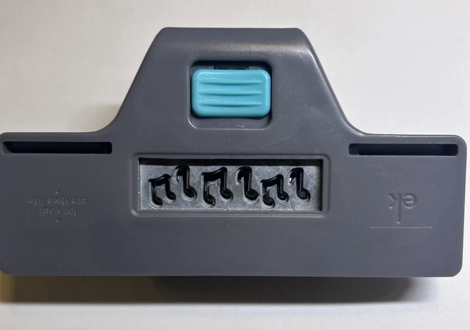 EK Success EK Tools Edger Puncher - Musical Notes - Image 3 of 4