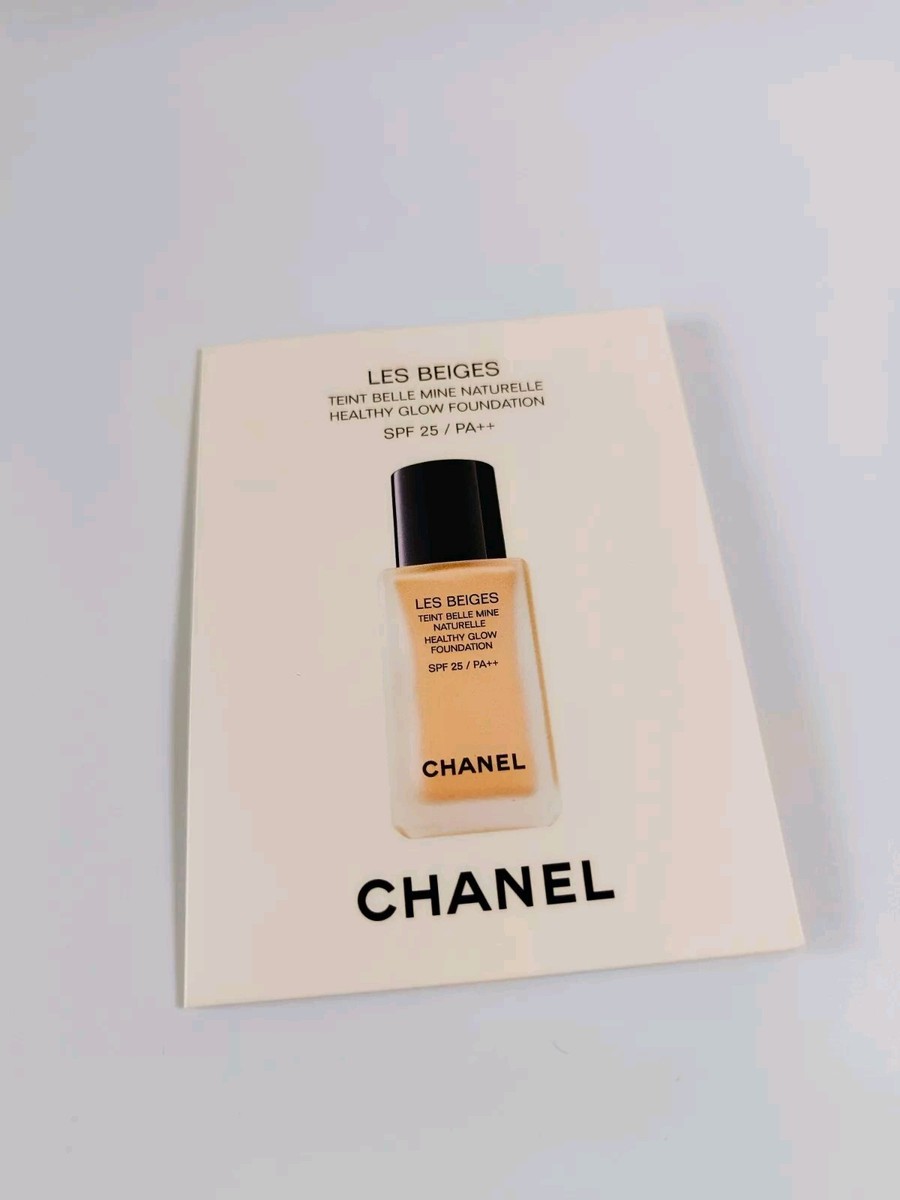 Chanel - Les Beiges Natural Healthy Glow Foundation – N°30 -,1.3ml