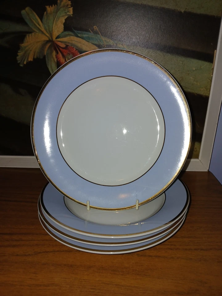 4x Royal Doulton 2004 Bruce Oldfield Blue/White Salad/Starter Plates 20cm VGC - Image 3 of 4
