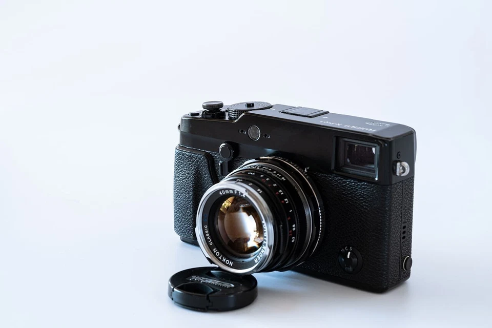 NANIGASHI Brass Shutter Release Button S Black Hammered Finish Made in Japan - Image 2 of 3