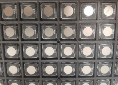1pc Analog Devices ADI AD53032JSTP LINE DRIVER, 1 FUNC, 1 DRIVER LQFP52