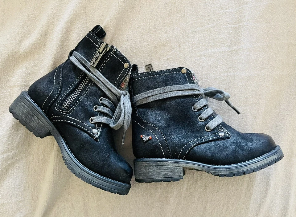 BOTAS ROXY NIÑAS PEQUEÑAS Mountain & The Seas NEGRAS imitación gamuza envejecidas talla 6 Foto 2 de 4