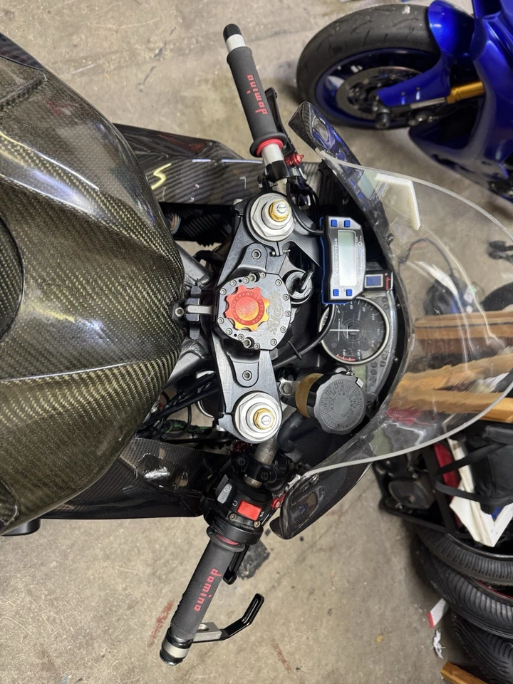 Yamaha R6 13s - Image 3 of 4