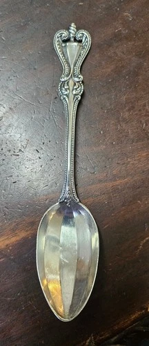Antique  TOWLE Old Colonial Sterling Teaspoon 5 1/2"  Monogram Nellie
