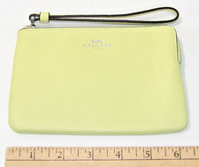 Coach Corner Zip Wristlet Clutch Bag Pale Lime New 