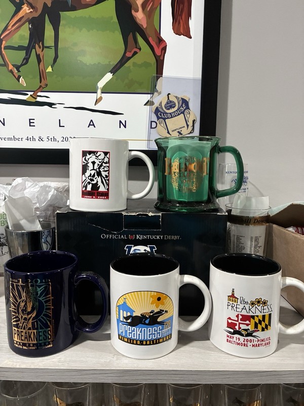 Horse Racing Preakness And Belmont Mugs