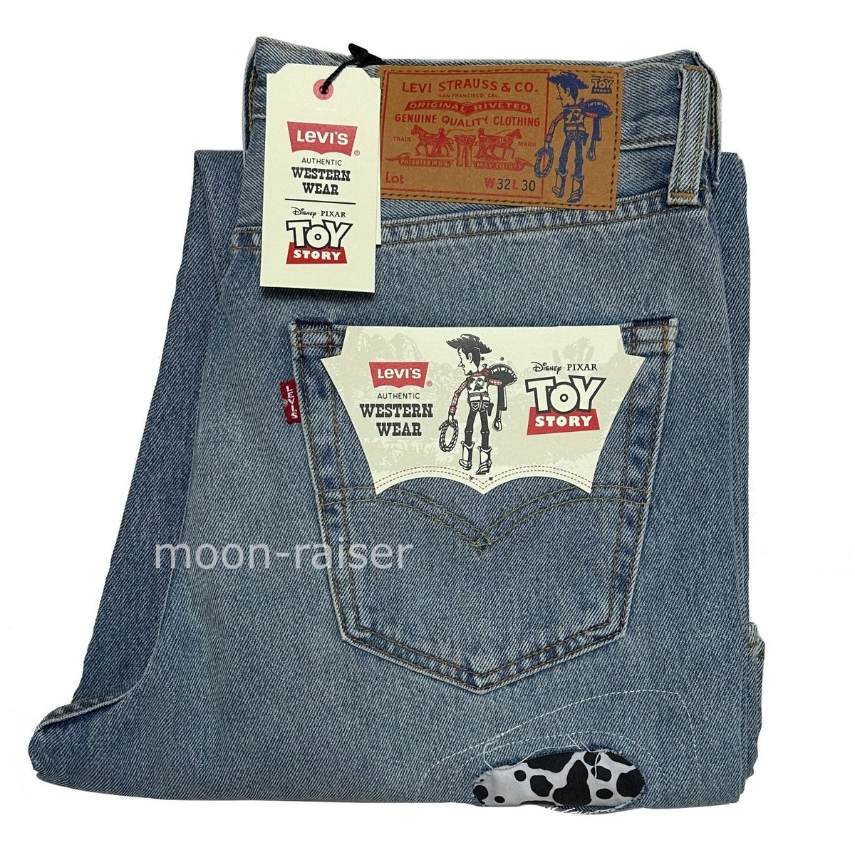 パンツ W32 LEVI'S x Toy Story Loose Jean Levi's® X Toy Story Loose Fit Jean | Urban Outfitters