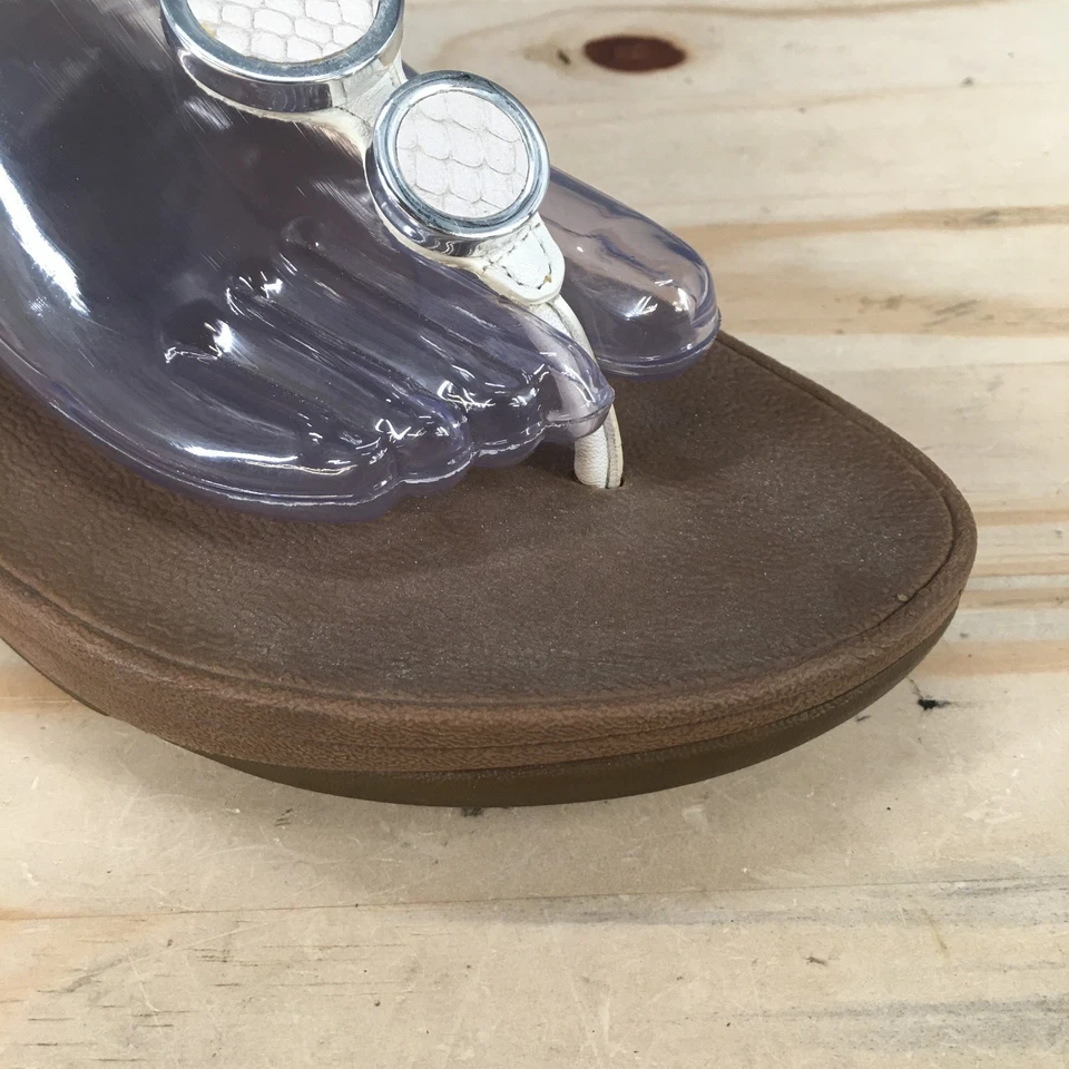 Sandalias FitFlop para mujer 10 halo ribete metálico chanclas puntera-poste cuña 142-194 Foto 3 de 4