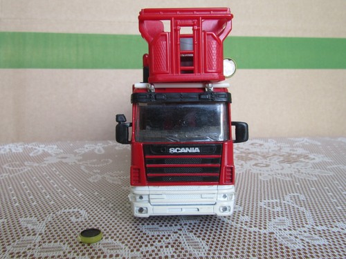 674Y Nuevo Ray China Scania R124/400 Camión De Bomberos Gran Escala 1:43 - Imagen 2 de 13
