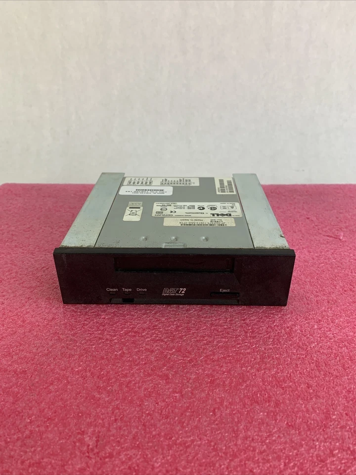 DELL PC353 DAT72 36/72GB INTERNAL SCSI 68 PIN DDS5 TAPE DRIVE CD72LWH - Image 2 of 4