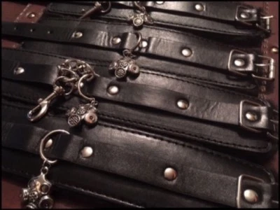 OWN DESIGN Bondage kit Wrist Ankle Cuffs Restraints Mens BDSM Hotwife Gimp Gas Mask Fetish