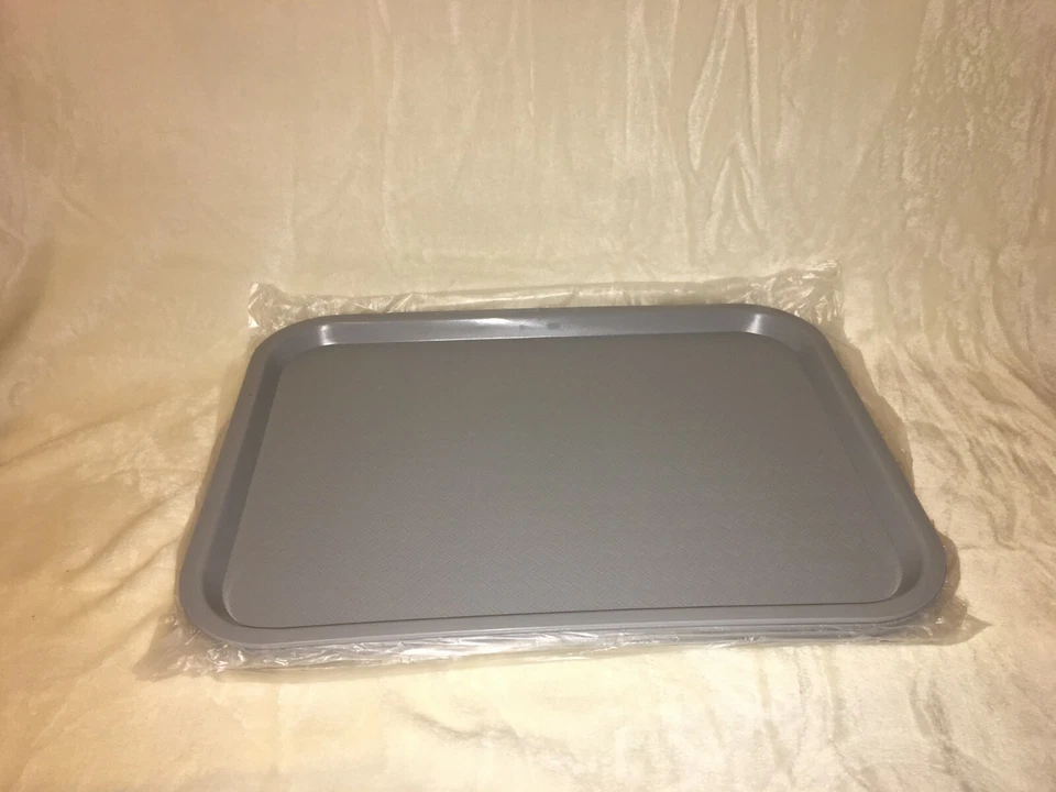 Juego de 4 - Bandejas de plástico duro de comida rápida de alta calidad - Gris - de Winco - 16"x12" Foto 2 de 4