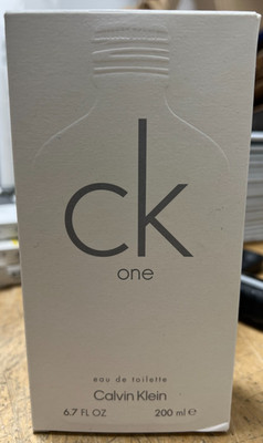 CK One by Calvin Klein Eau de Toilette Spray 6.7 oz