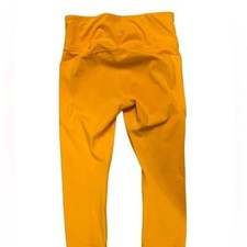 Athleta Capri Ultimate Stash Il Capri - Radiant Sunrise - Medium