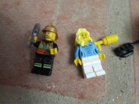 BOITE LEGO CITY 60001-VOITURE DE POMPIER-SAUVETAGE DU CHAT-COMPLET-BOITE+NOTICE