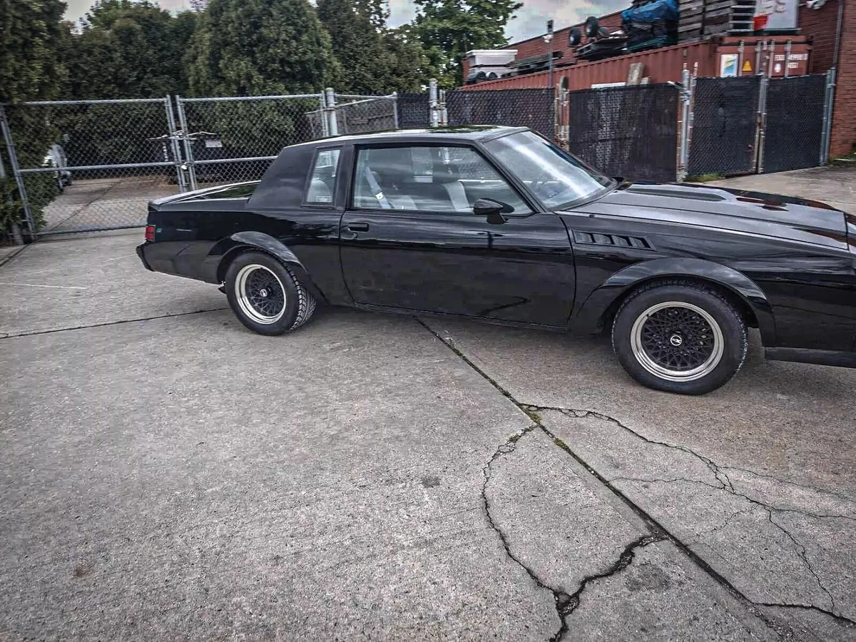 Click photo thumbnail to view