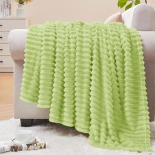 BEDELITE Fleece Throw Blanket 50x60 - 3D Ribbed Jacquard Soft Warm Cream Lime