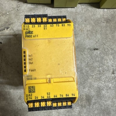 PILZ PNOZ  s11