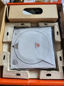 Japanese SEGA Dreamcast Console HKT-3000 Boxed complete with Maken X