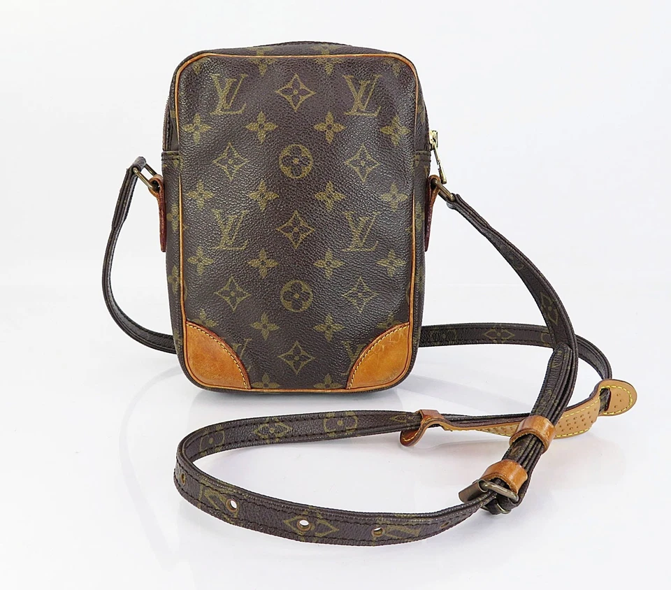 Auténtico Bolso Bandolera Cartera LOUIS VUITTON Danubio Monograma #61789 Foto 3 de 4