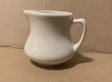 Vintage Buffalo China Small Stoneware White Creamer Restaurant Table Ware  NEW