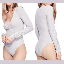 NWT 40 FREE PEOPLE Large Cozy Up With Me Ribbed Bodysuit In Grey T1294