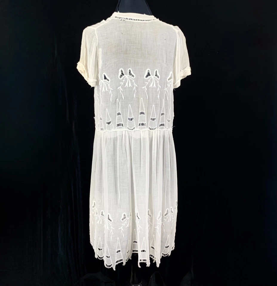 1910s Edwardian White Lawn Tunic or Tea Dress M/L Top Cutwork Drop Waist Flawed - Image 2 of 4