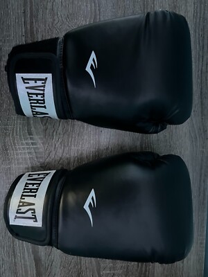 Everlast 12 Oz Advanced Pro Style Elite Cardio Boxing