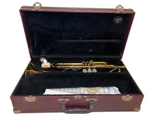 Trumpet Holton T602 with Original Case & Mouthpiece
