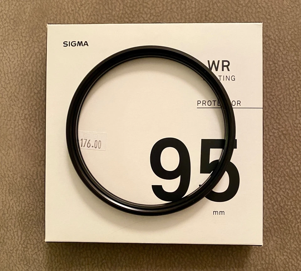 95mm Protective Lens Filter, Sigma 95mm WR UV Filter in Excellent++ Condition!   - Image 3 of 4