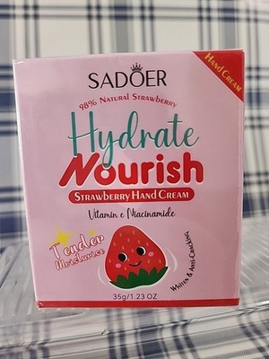 *SADOER* Strawberry Hand Cream Hydrate Nourish Vitamin E Niacinamide 1.23 GIFT