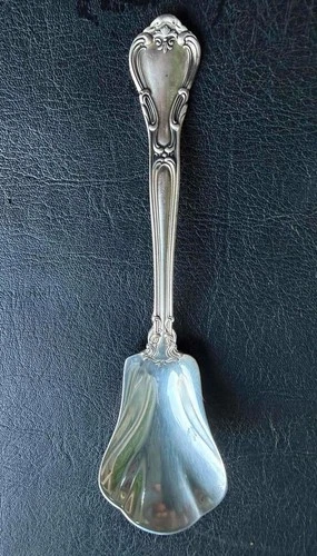 Antique Gorham Sterling Silver 925 Chantilly Sugar Spoon 33 Gms Silverware