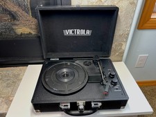 Victrola VSC-550BT-BK 3-Speed Stereo Turntable - Black