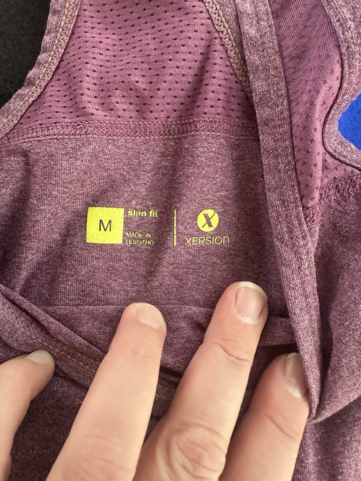 Lote grande (5) tanques de entrenamiento para mujer Xersion mediano Foto 4 de 4