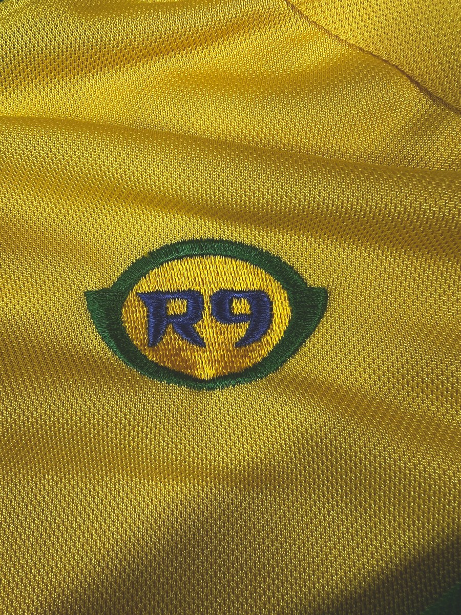 Nike ブラジル代表 Ronaldo 9 XL VTG Nike R9 Ronaldo Brazil Training Jersey Size XL Yellow