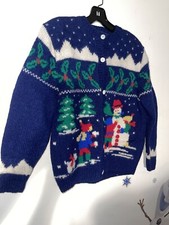vintage charter club petite Medium Christmas Cardigan Wool Blue Button Hole