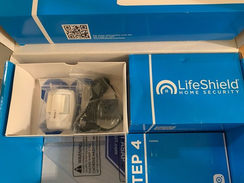 LifeShield Home Security S30R0-26 ADT Security System Easy Install New - Picture 2 of 6