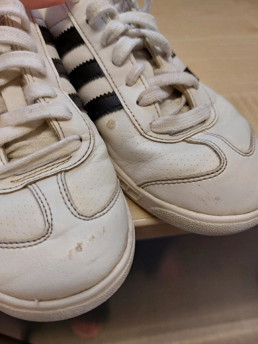Adidas hamburg store size 5